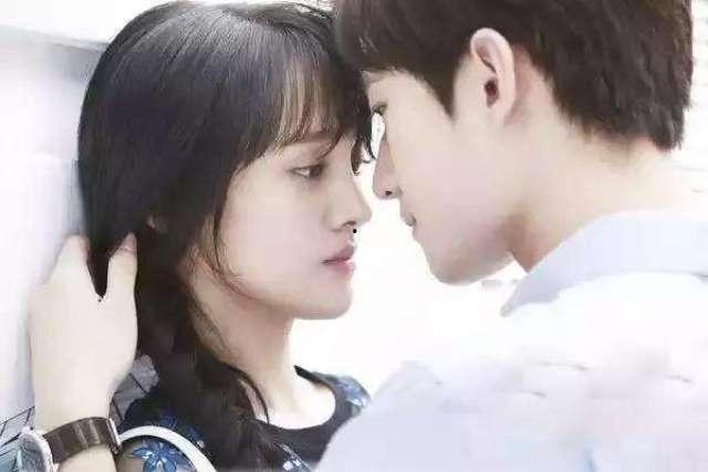 郑爽吻戏视频,激情四溢的浪漫瞬间