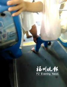 公交车咸猪手全程视频,公共场所安全警钟长鸣
